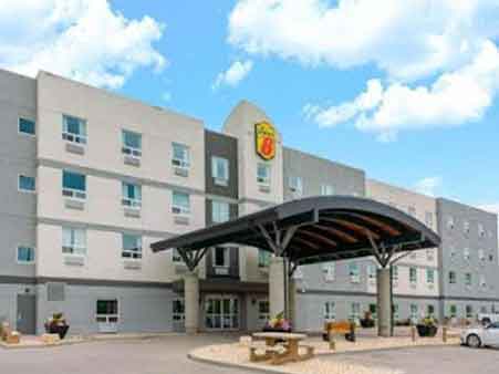  Super 8 Pembina Highway 
