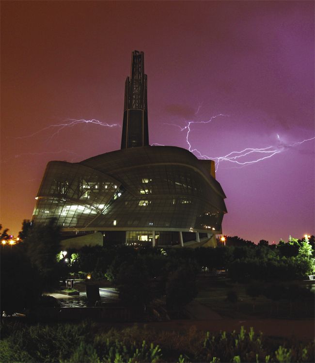 Canadian Museum of Human Rights - Winnipeg Commercial Heating & Cooling Contract